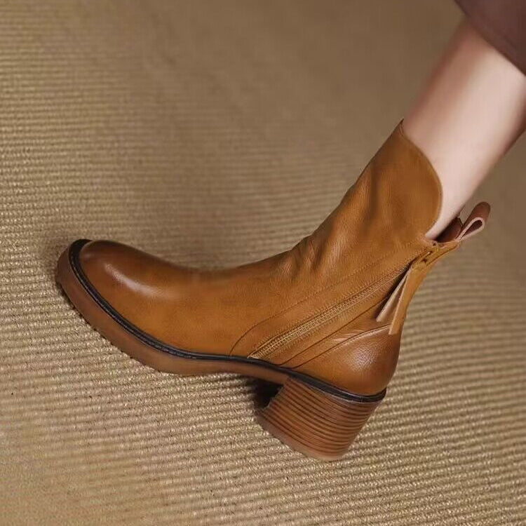 Kimo Women's Leather Ankle Boots