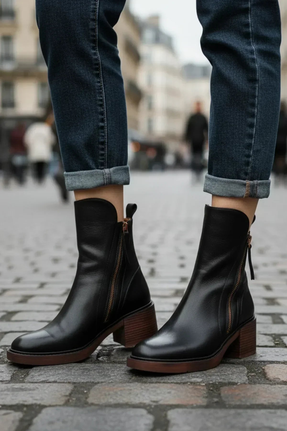 Kimo Women's Leather Ankle Boots