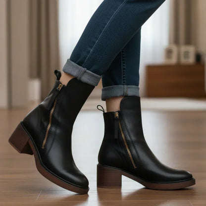 Kimo Women's Leather Ankle Boots