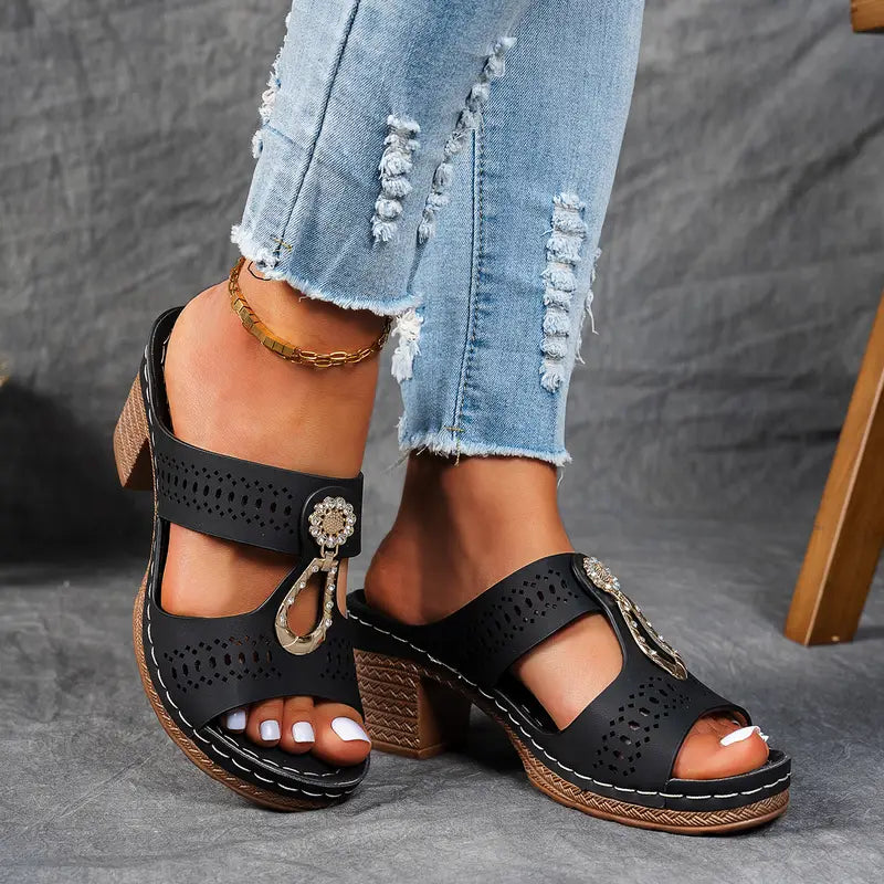 Vera Women's Comfort Flat Sandals