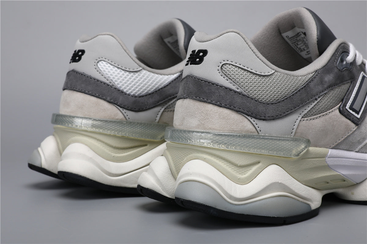 New Balance 9060 Unisex Sneakers Light Gray