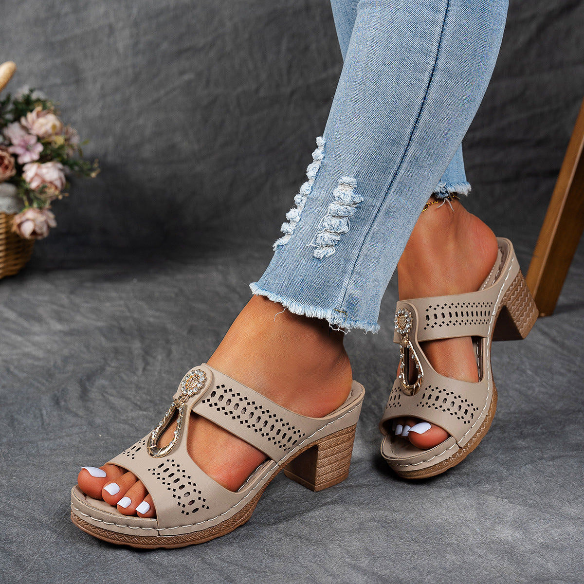 Vera Women's Comfort Flat Sandals