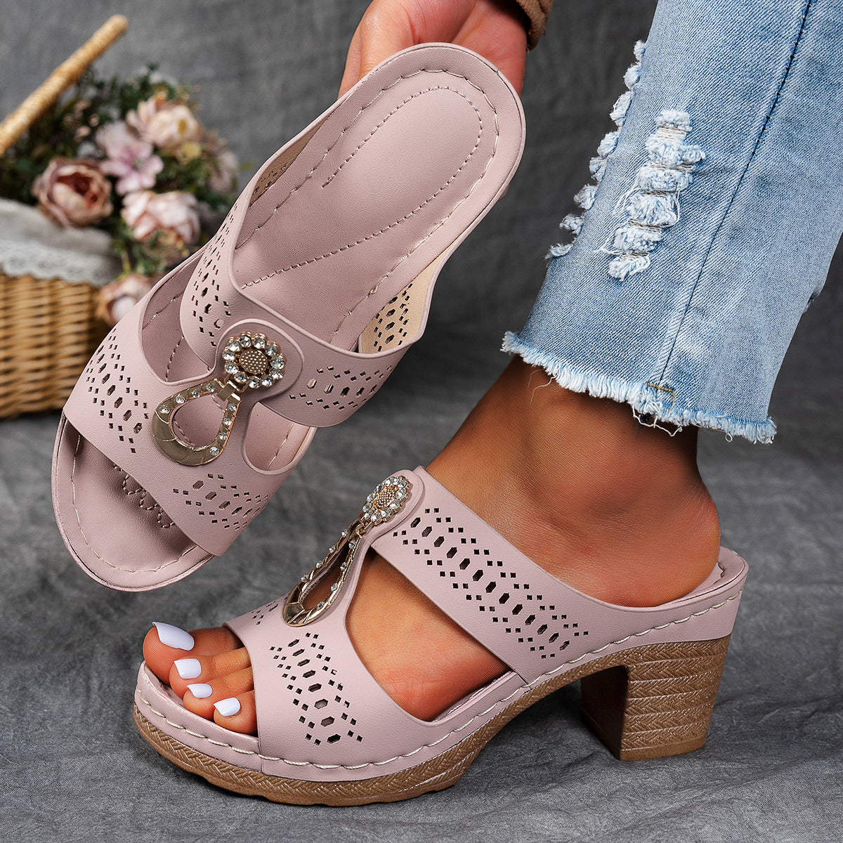 Vera Women's Comfort Flat Sandals