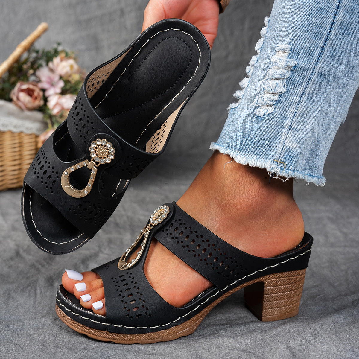 Vera Women's Comfort Flat Sandals